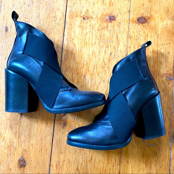 The most beautiful Rudsak boots - Picture 1 of 3